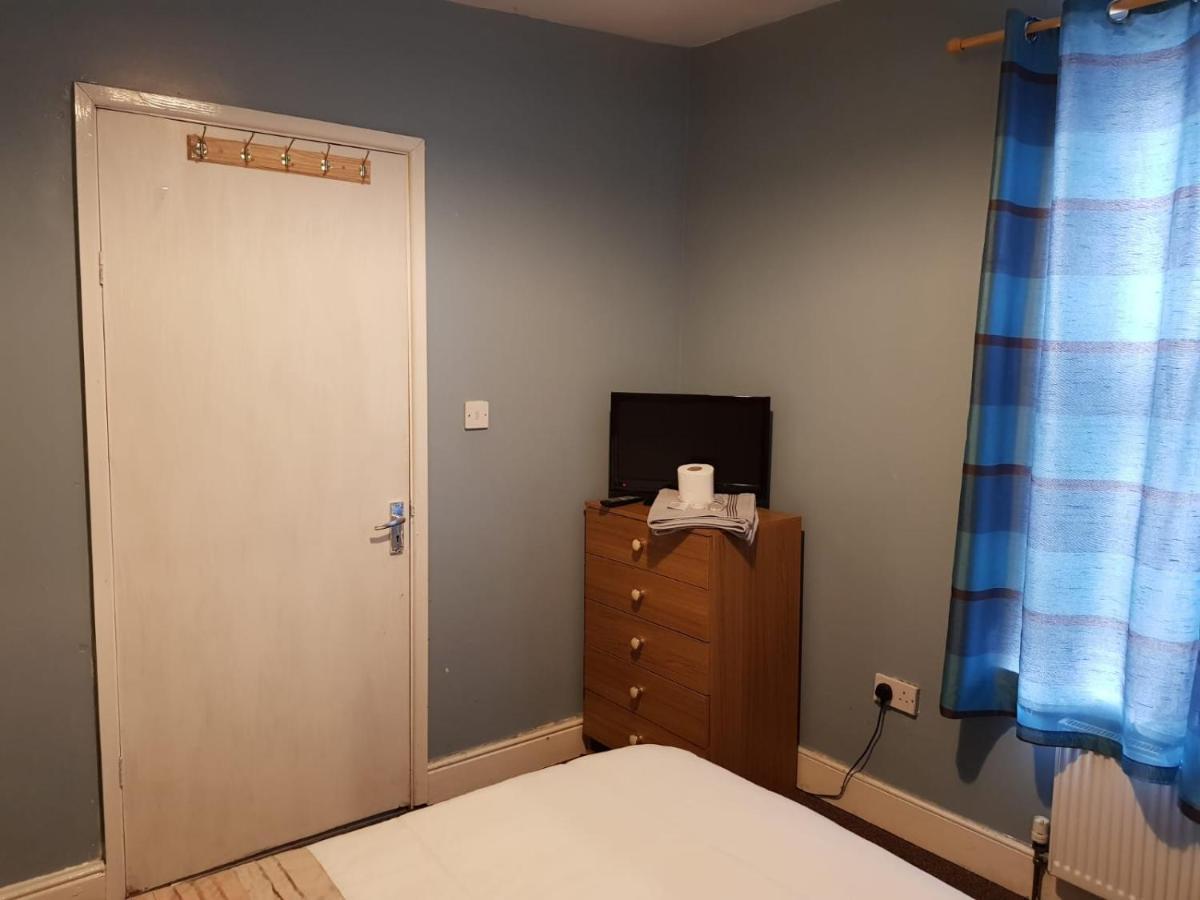 New Cross House Apartment Вулвергемптон Екстериор снимка