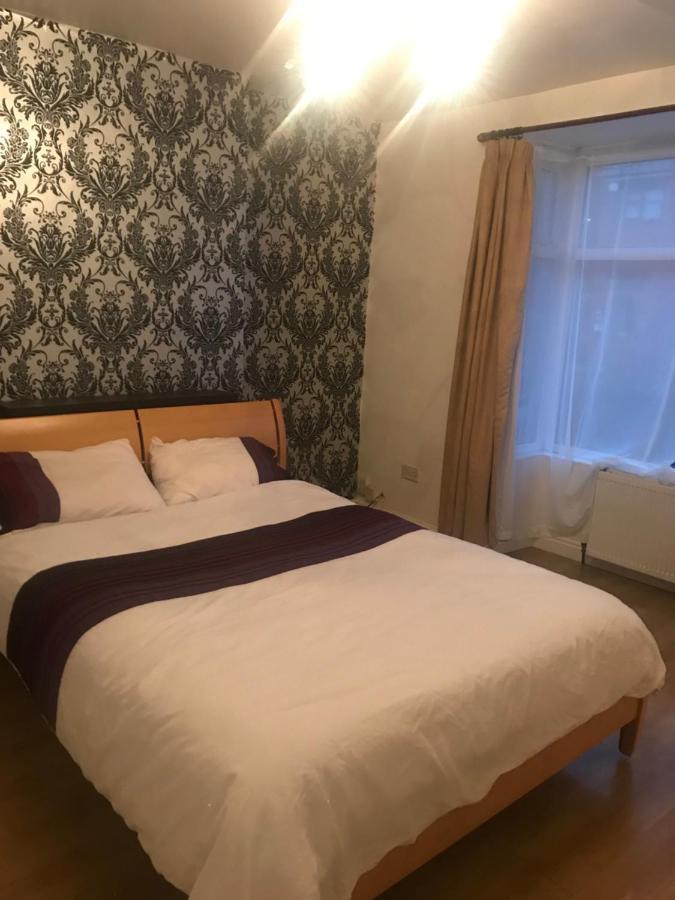 New Cross House Apartment Вулвергемптон Екстериор снимка