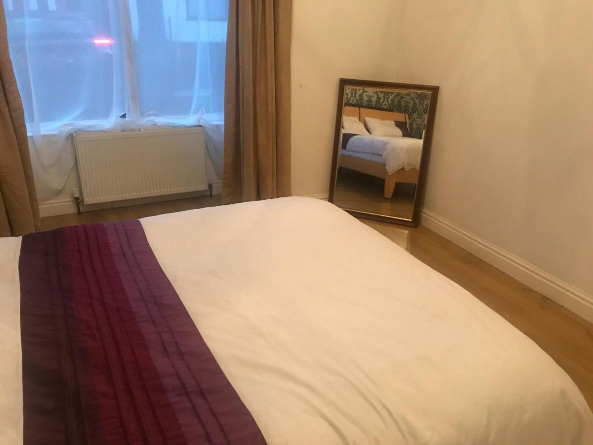 New Cross House Apartment Вулвергемптон Екстериор снимка