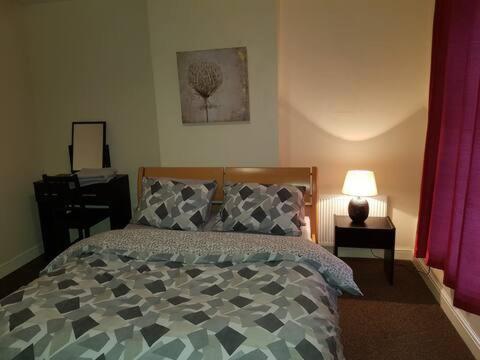 New Cross House Apartment Вулвергемптон Екстериор снимка