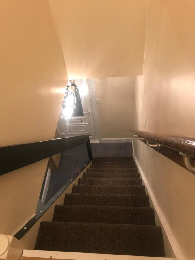 New Cross House Apartment Вулвергемптон Екстериор снимка
